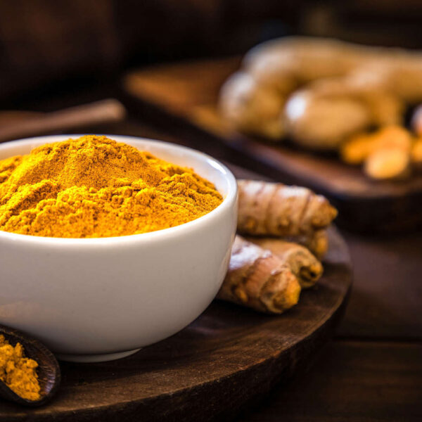 Bebida casera que reemplaza el café y ayuda a adelgazar de forma natural