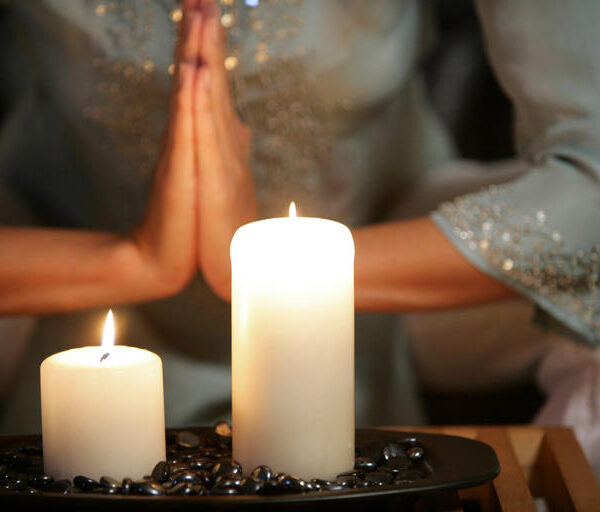 ¿Dónde ubicar una vela blanca para atraer la fortuna?