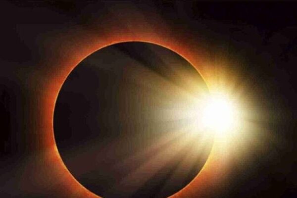 El mundo se prepara para ver el eclipse que oscurecerá América