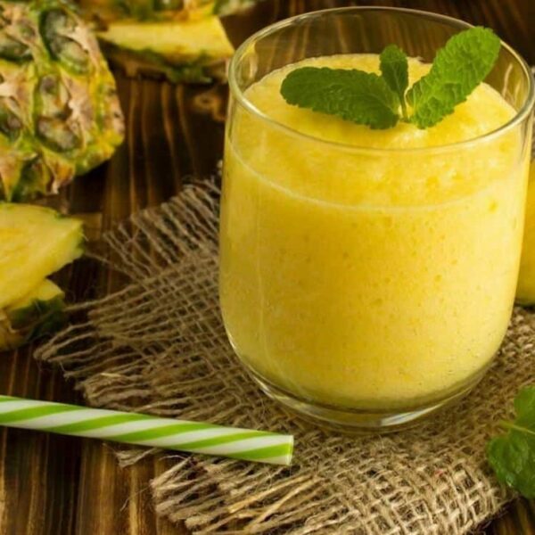 Jugo de piña y pepino: el remedio natural para desinflamar y mejorar la digestión