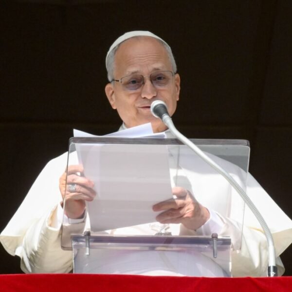 El Vaticano se solidariza con Colombia: León XIV ora por las víctimas y reconoce labor de rescatistas